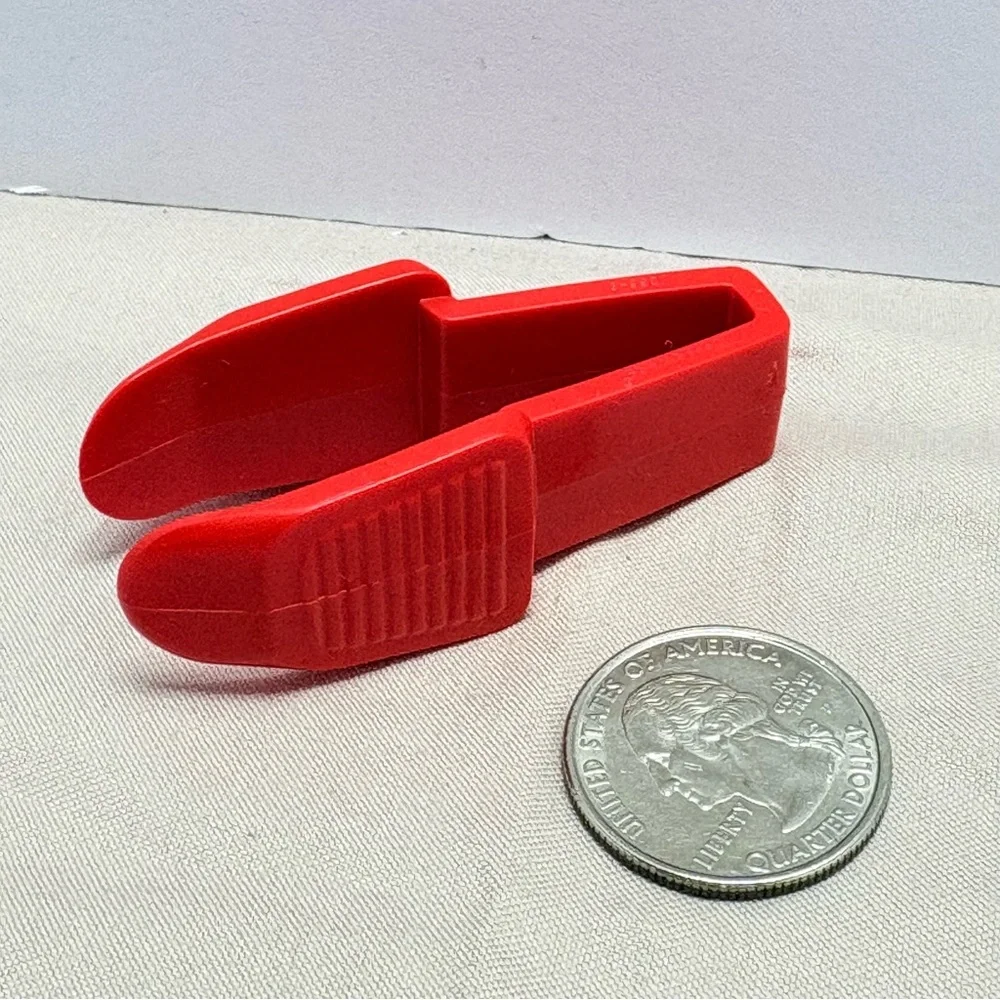 Tupperware Mini Red Tongs Perfect Pair For Your Charcuterie Board Serving